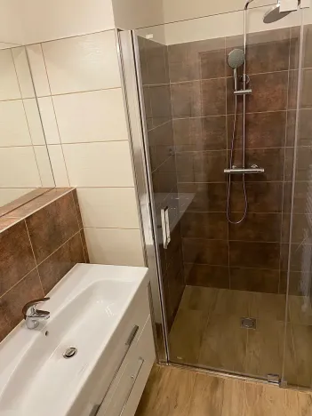 Pronájem bytu 2+kk, Praha, Bořivojova, 50 m2