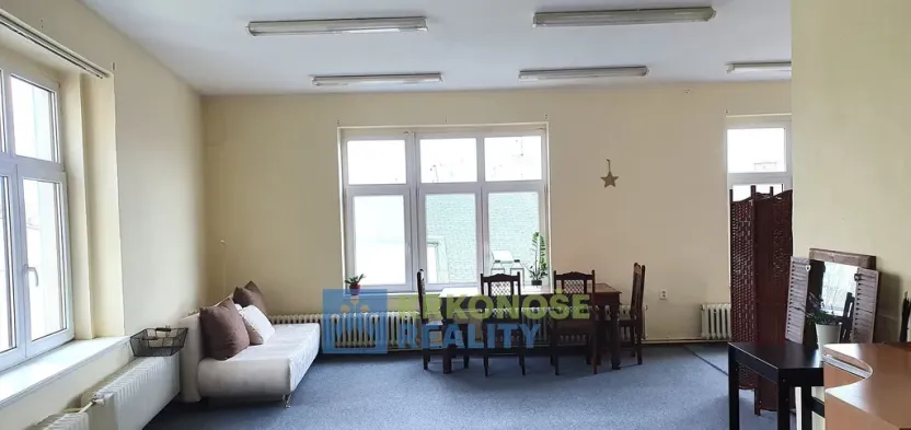 Pronájem bytu 1+kk, Trutnov - Vnitřní Město, Pražská, 56 m2