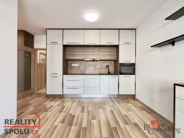 Pronájem bytu 2+kk, Praha - Uhříněves, Karla Guta, 37 m2