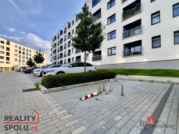 Pronájem bytu 2+kk, Praha - Uhříněves, Karla Guta, 37 m2