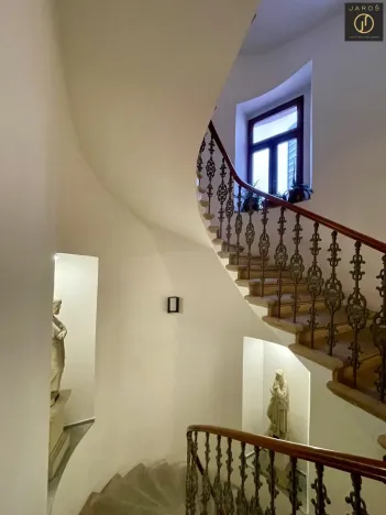 Pronájem bytu 1+1, Praha - Karlín, Sokolovská, 34 m2