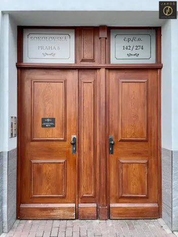 Pronájem bytu 1+1, Praha - Karlín, Sokolovská, 34 m2