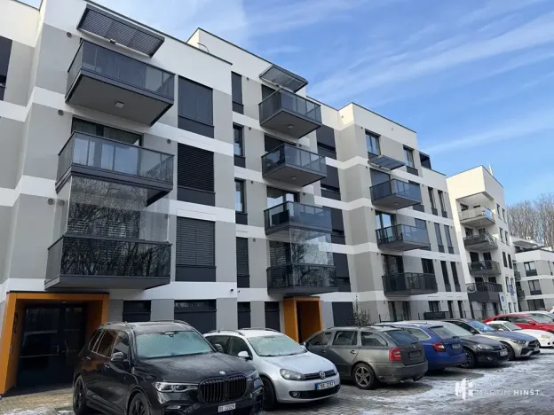 Pronájem bytu 1+kk, Praha - Hostivař, Nurmiho, 32 m2