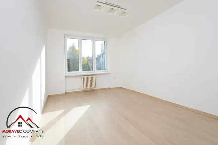 Pronájem bytu 2+1, Český Těšín, Ostravská, 58 m2