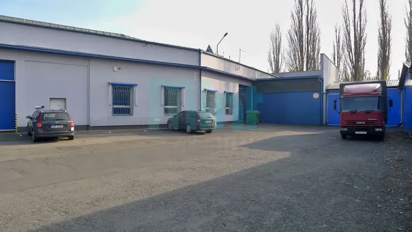 Pronájem skladu, Ostrava, Teslova, 348 m2