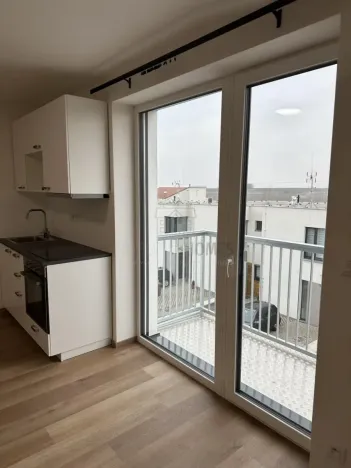 Pronájem bytu 1+kk, Jenštejn, Kovářská, 28 m2