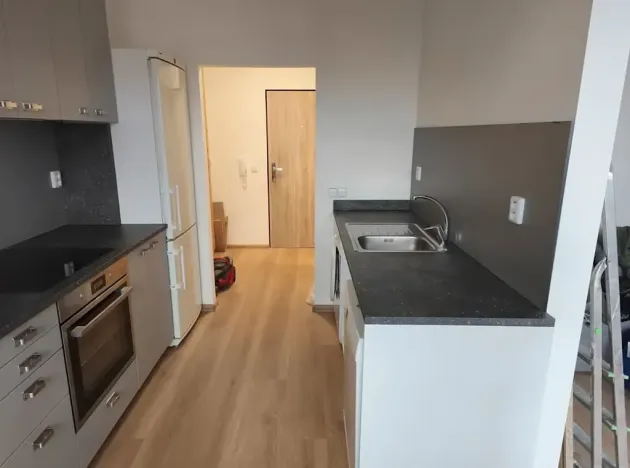 Pronájem bytu 1+kk, Praha - Kamýk, Mařatkova, 35 m2