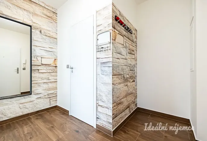 Pronájem bytu 4+kk, Praha - Strašnice, Zvěřinova, 112 m2