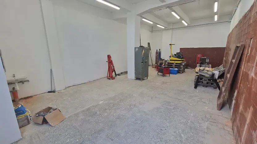 Pronájem výrobních prostor, Židlochovice, Nádražní, 58 m2