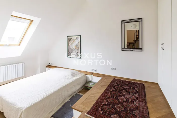 Pronájem atypického bytu, Praha - Nové Město, Odborů, 96 m2