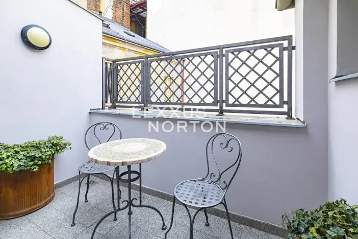 Pronájem atypického bytu, Praha - Nové Město, Odborů, 96 m2