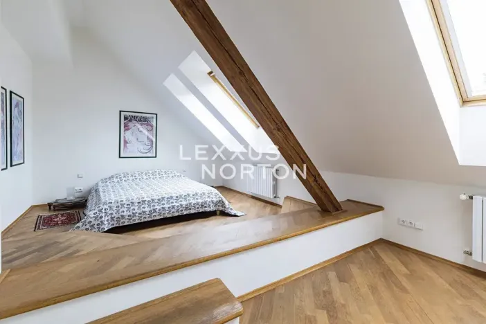 Pronájem bytu 3+1, Praha - Nové Město, Odborů, 126 m2