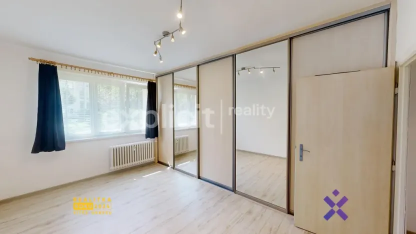 Pronájem bytu 2+1, Zlín - Malenovice, Husova, 48 m2