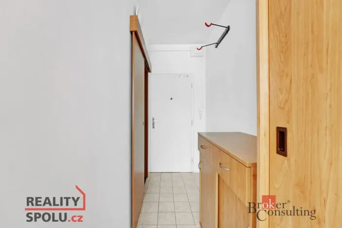 Pronájem bytu 1+1, Litoměřice - Předměstí, Topolčianská, 35 m2