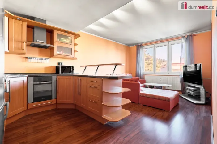 Prodej bytu 3+kk, Nová Role, Pod Nádražím, 67 m2