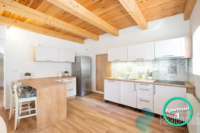 Prodej ubytování, Rožmberk nad Vltavou, 302 m2