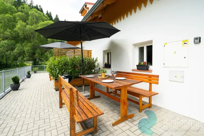 Prodej ubytování, Rožmberk nad Vltavou, 302 m2