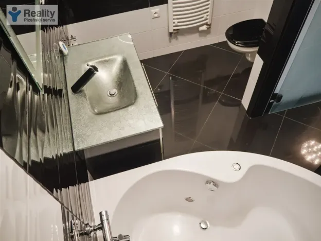 Pronájem bytu 2+kk, Plzeň - Východní Předměstí, Květná, 49 m2