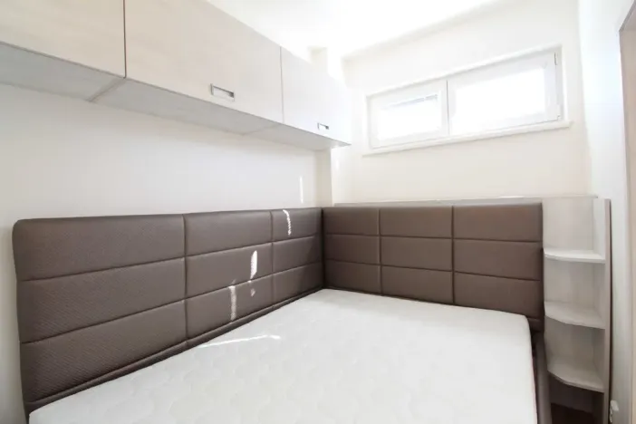 Pronájem bytu 2+1, Praha - Krč, Obětí 6. května, 40 m2