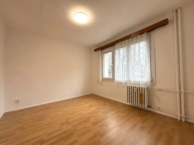 Pronájem bytu 2+1, Plzeň - Doubravka, Na Dlouhých, 53 m2