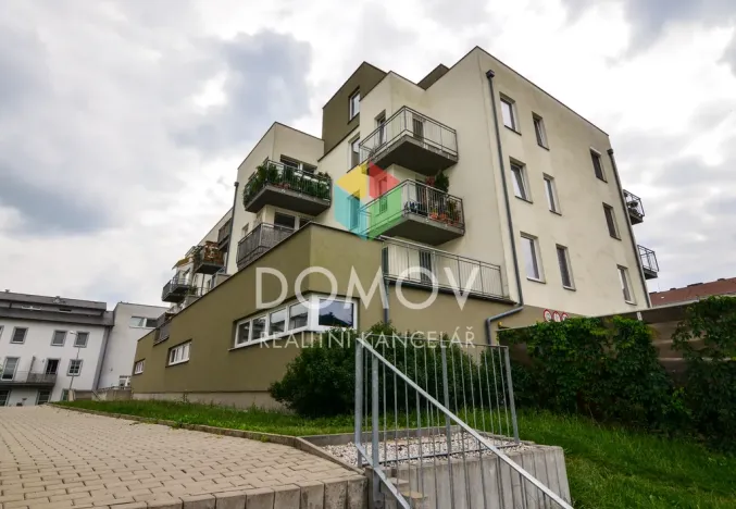 Pronájem garážového stání, Beroun - Beroun-Město, V Zahradách, 5 m2