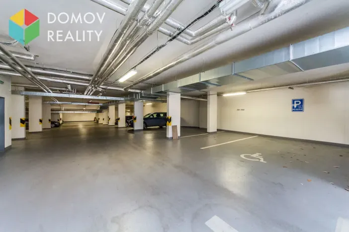 Pronájem garážového stání, Beroun - Beroun-Město, V Zahradách, 5 m2