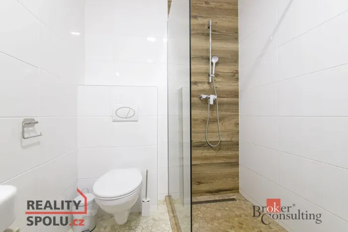 Prodej bytu 1+kk, Horní Lhota, 19 m2