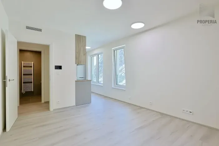 Pronájem bytu 2+kk, Brno, Bystrcká, 51 m2