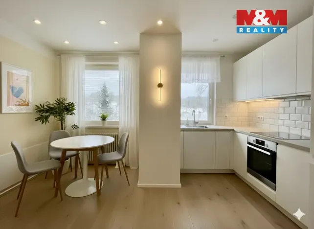 Prodej bytu 4+1, Jablonec nad Nisou - Kokonín, Dalešická, 95 m2