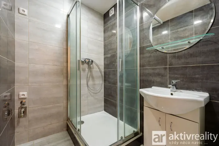 Prodej bytu 2+kk, Neratovice, Dr. E. Beneše, 40 m2