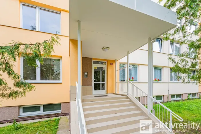 Prodej bytu 2+kk, Neratovice, Dr. E. Beneše, 40 m2