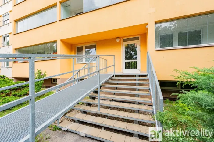 Prodej bytu 2+kk, Neratovice, Dr. E. Beneše, 40 m2