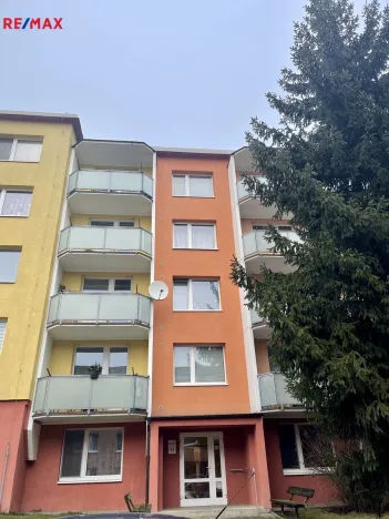 Pronájem bytu 1+1, Třebíč - Nové Dvory, Čajkovského, 36 m2