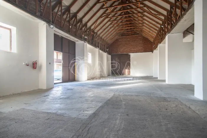 Pronájem skladu, Hostivice, nám. 1. máje, 260 m2