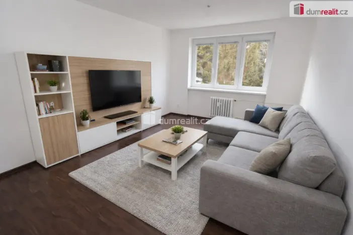 Pronájem bytu 3+1, Praha - Břevnov, Pod Královkou, 65 m2