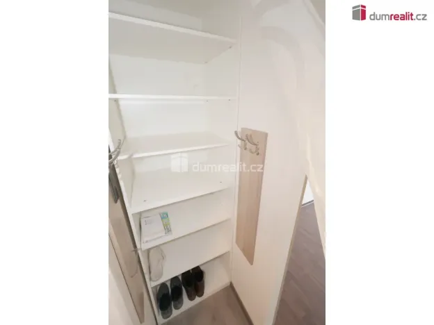 Pronájem bytu 3+1, Praha - Břevnov, Pod Královkou, 65 m2