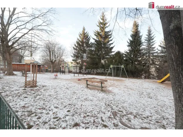 Pronájem bytu 3+1, Praha - Břevnov, Pod Královkou, 65 m2