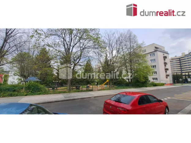 Pronájem bytu 3+1, Praha - Břevnov, Pod Královkou, 65 m2