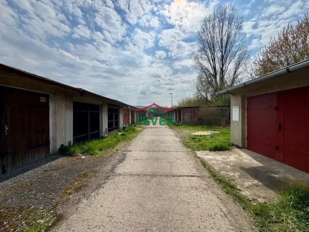 Prodej garáže, Bílina - Teplické Předměstí, 22 m2