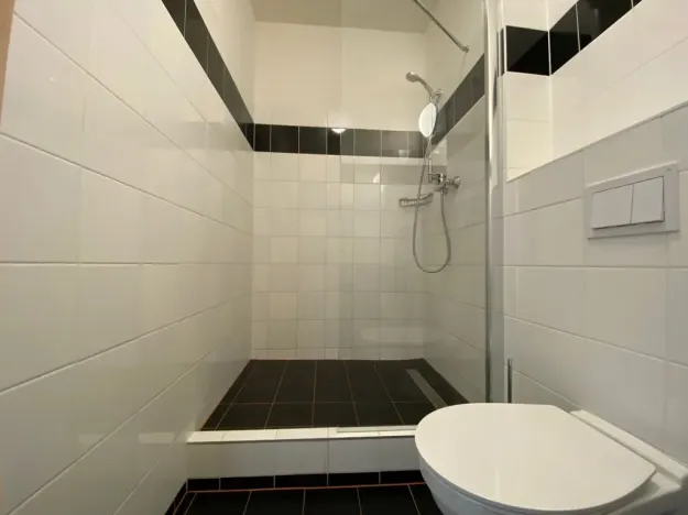 Pronájem bytu 1+kk, Praha - Smíchov, Křížová, 18 m2