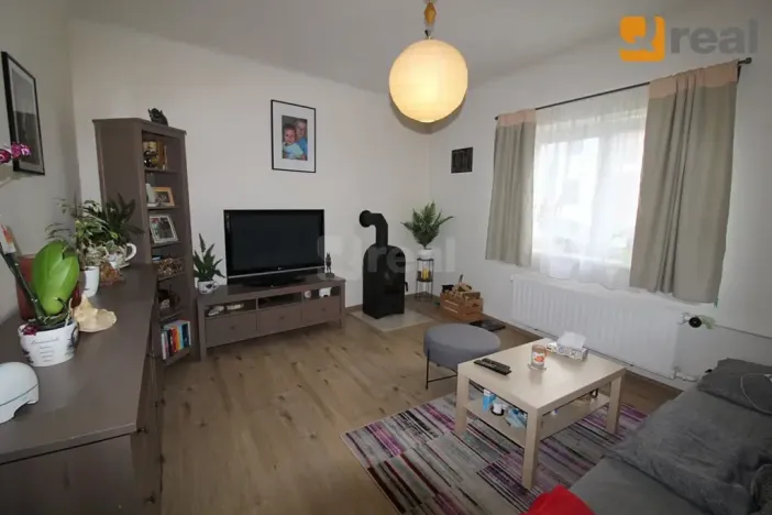 Prodej rodinného domu, Praha - Hrdlořezy, Hrdlořezská, 210 m2