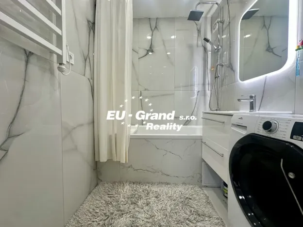 Prodej bytu 2+1, Stráž pod Ralskem, Jižní, 56 m2