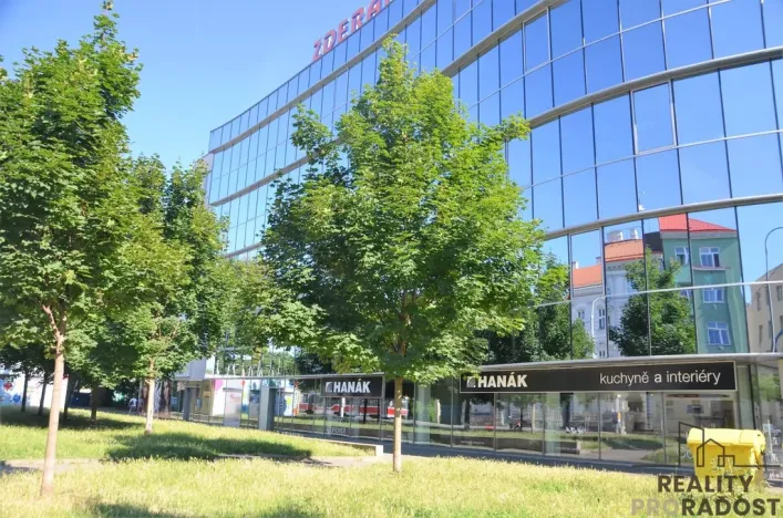 Pronájem bytu 1+kk, Brno, Zderadova, 30 m2