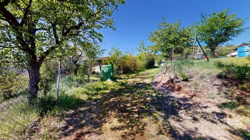 Prodej chaty, Beroun - Beroun-Závodí, V Kotlině, 37 m2