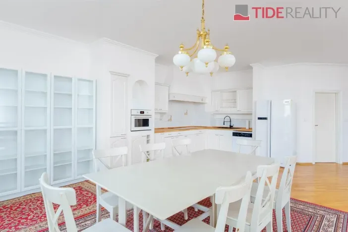 Pronájem bytu 4+kk, Praha, Na okraji, 190 m2