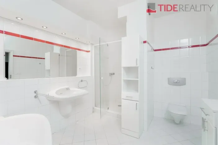 Pronájem bytu 4+kk, Praha, Na okraji, 190 m2