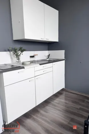 Pronájem bytu 1+kk, Žebrák, Sídliště, 35 m2