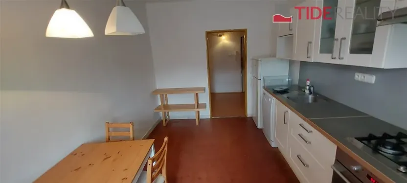 Pronájem bytu 2+1, Praha, Kladenská, 60 m2