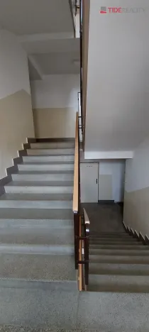 Pronájem bytu 2+1, Praha, Kladenská, 56 m2