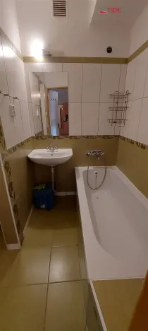 Pronájem bytu 2+1, Praha, Kladenská, 56 m2